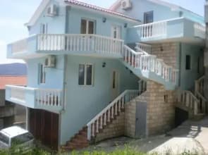 Blue House Marici