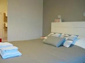 Little Suite - Eugénie