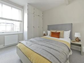 Fabulous Three Bedroom Flat Near Marylebone by Underthedoormat