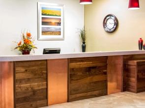 Grand Williston Hotel & Conference Center