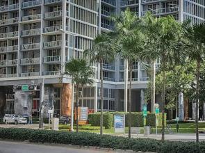 Deluxe 5 Star Condo Iconbrickell@25Th, Free Spa/Gym/Pool