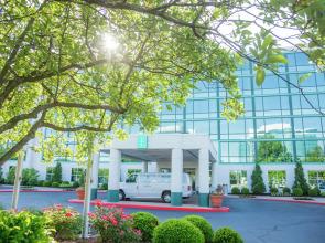 Embassy Suites by Hilton Lexington Green