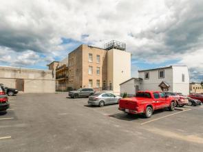 Rideau 2Br Signature Apartment Free Parking 2