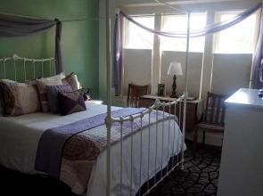 Amber House Inn of Midtown