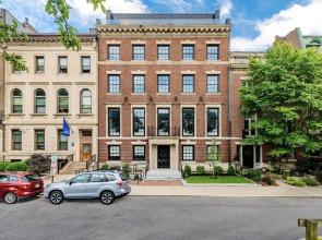 Maverick Suites at 28 Fenway