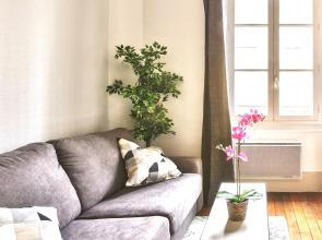 Amazing Deal "saint Germain"