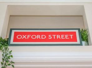 City view flat at Liverpool st Brick Ln