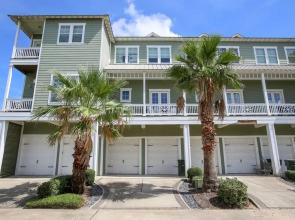 Beachtown-Seaside Paradise