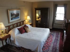State House Inn