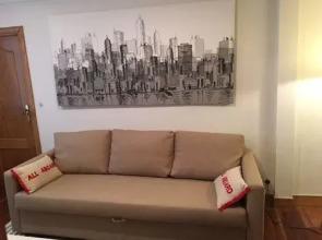 Iñigo enjoy the old town