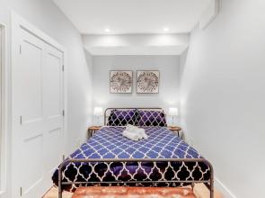 Luxury 3BD/2BA Near Logan Airport and T station