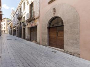 Elegant Holiday Home in Sant Boi de Llobregat With Terrace