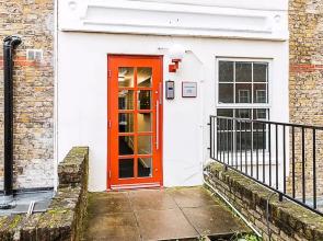 Charming Shoreditch Apartment