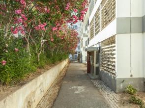 B31 - Aquazul 2 Bed Flat