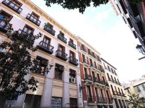 Silver Apartments Imperial