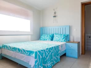Villa Kristin 2 - Great Location, Sea Views, BBQ