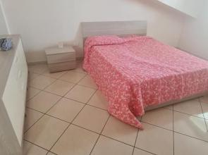 Pink Flowers Suites Women Only