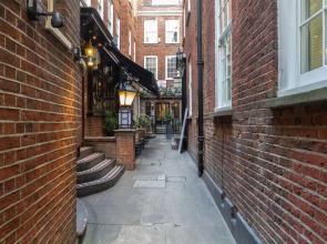 Roomspace Serviced Apartments - Groveland Court