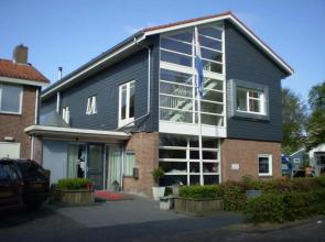 B&B Pension Perruque