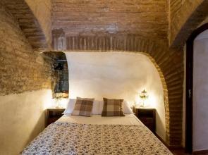 Holi-Rent Puerta Judería