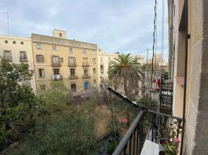 Lovely 2-bed Apartment in Barcelonas Best Location
