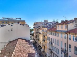 Lumineux Appartement- Carre d'or- Proche mer