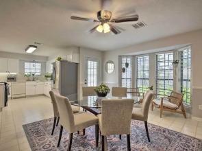 Pet-friendly Bryan Home < 5 Mi to Texas A & M!