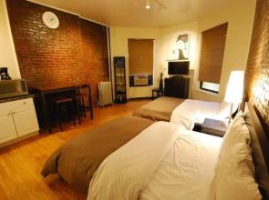 45 Times Square Hotel