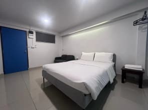 L42 Hostel