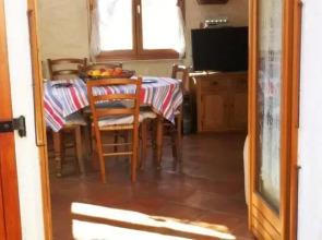 Maison de Village à 50 m de la Plage