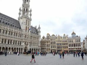 Madeleine Budget Rooms Grand Place