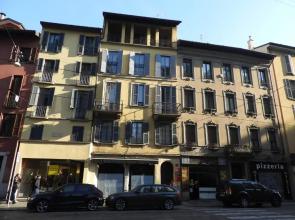 YouHosty - Mercato Sx 16