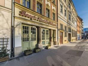 Boogie Deluxe Old Town