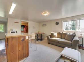 Cozy Apt < 1 Mi Near Lake Huron & Mackinac Island!