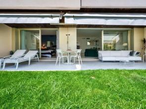 SERRENDY 100m APARTMENT TERRACE VIEW OF THE SEA SWIMMING POOL