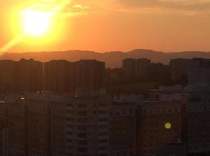 Skyscraper Riverview Lisbon with Indoor Pool