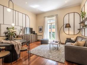 Uzer - 2 Bedrooms in Recoletos