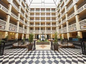 PortAventura® Hotel Gold River