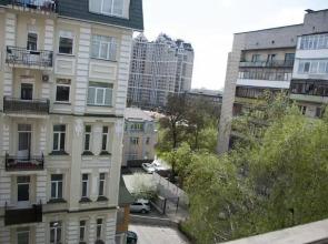 Home Hotel Apartments on Zoloti Vorota