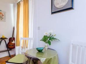 Apartments Old Town Economy