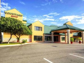 Courtyard by Marriott McAllen Airport