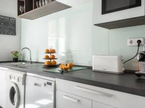 Heima Puerta del Sol Opera Center