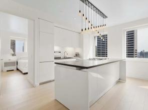Midtown 5 Bedroom Duplex Luxury Penthouse, 2,500 sq ft, Sleeps 10, Manhattan, VIP Services