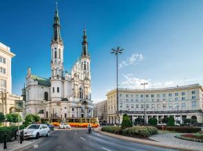 Plac Zbawiciela Comfortable Apartment