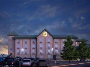 Super 8 Edmonton International Airport