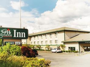 Lavissh Inn & Suites