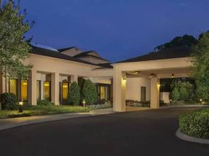 Courtyard by Marriott Baton Rouge Acadian Centre/LSU Area