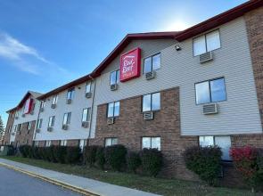 Super 8 By Wyndham Belleville