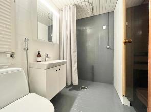 Tammer Apartments - City Suite 1 - Great Location, Own SAUNA and Furnished Balcony