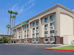 Holiday Inn Express San Bernardino - Colton by IHG